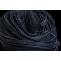 كاوتشوك أسود 600 مم LOCAL